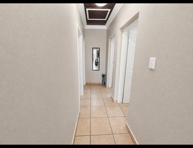3 BEDROOM HOUSE FOR SALE IN WATERVAL EAST